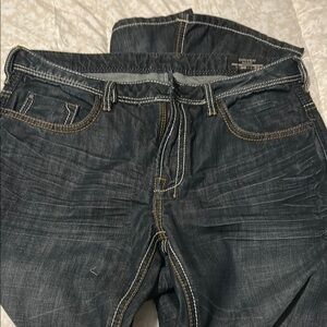 Men's Relaxed Fit Jeans in Deep Indigo